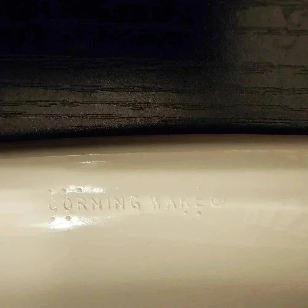Vintage Corning Ware Abundance A-10-B 2.5 Liter‎ Baking Casserole 10” X 10”